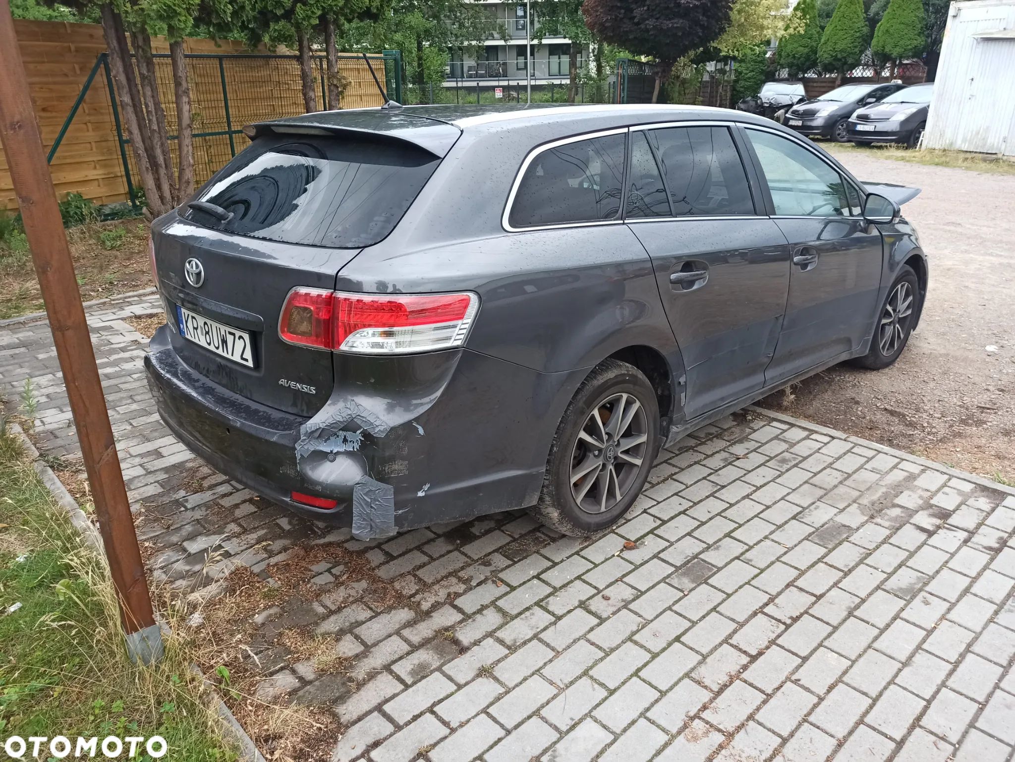 Toyota Avensis 2.0 Premium MS - 1