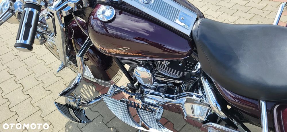 Harley-Davidson Touring Road King - 19