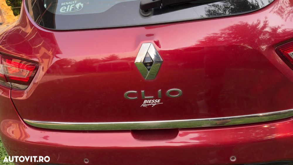 Renault Clio - 6