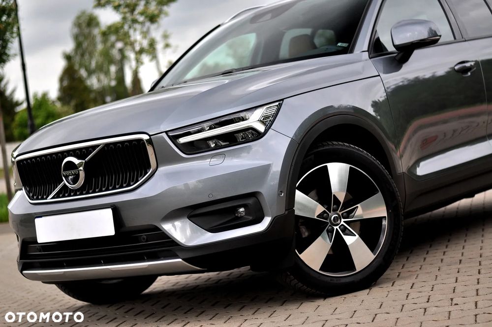 Volvo XC 40 D4 AWD Momentum Pro - 6