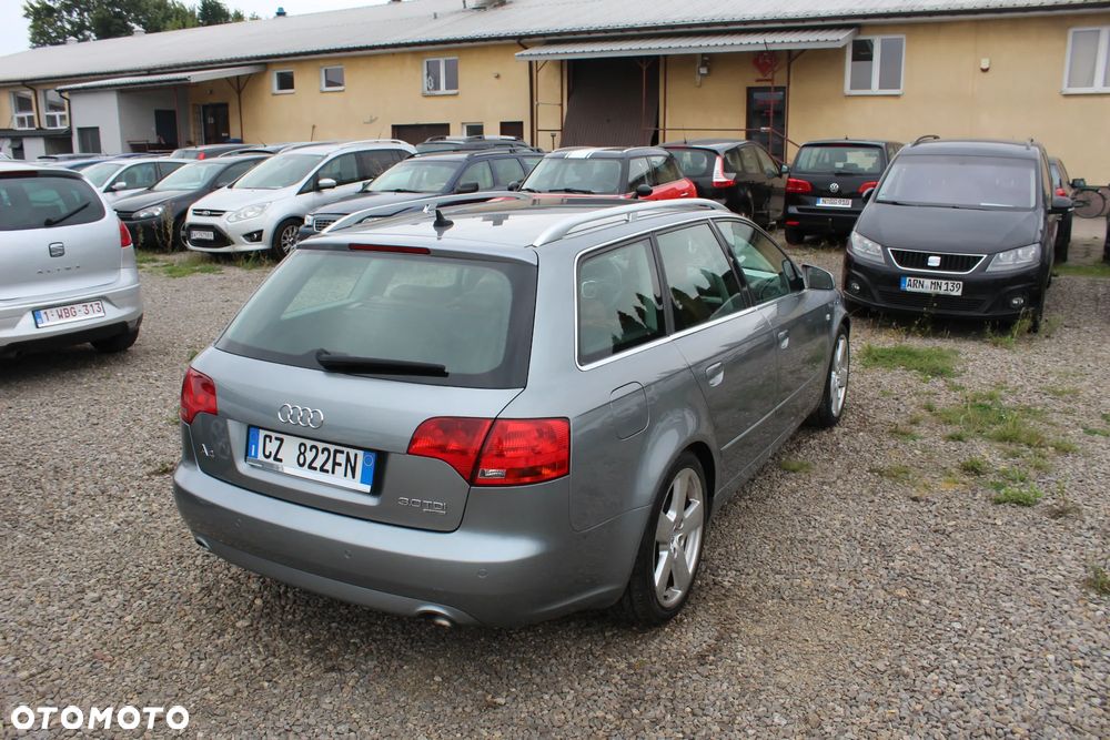 Audi A4 - 4