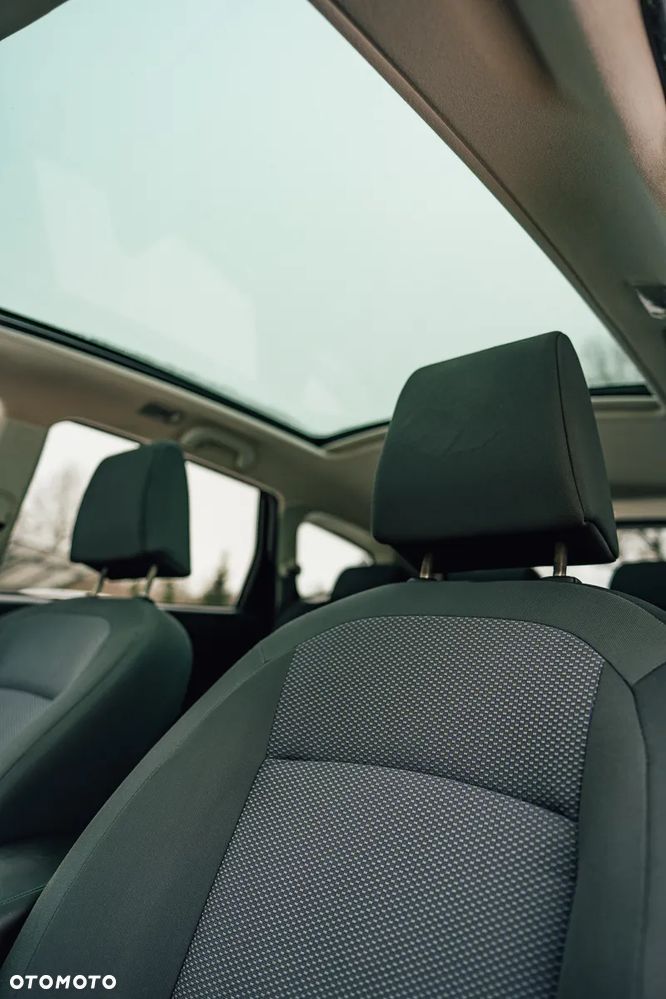 Nissan Qashqai+2 2.0 dCi DPF acenta - 21