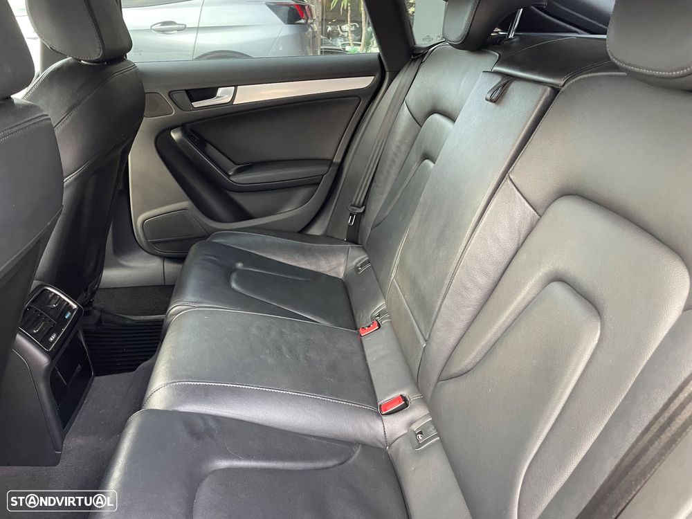 Audi A5 2.0 TDI S-line - 7