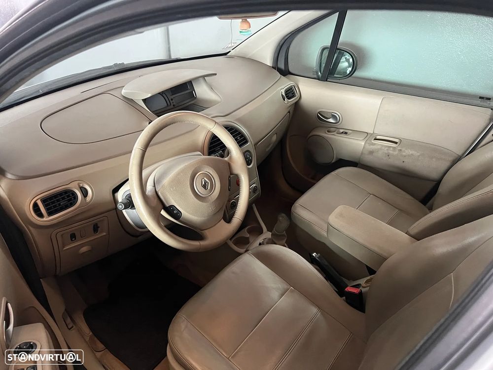 Renault Modus 1.2 TCE Dynamique S - 13