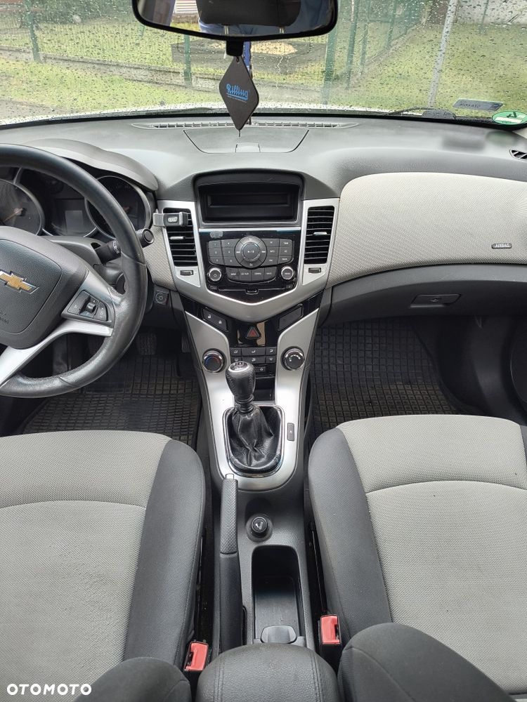 Chevrolet Cruze - 6