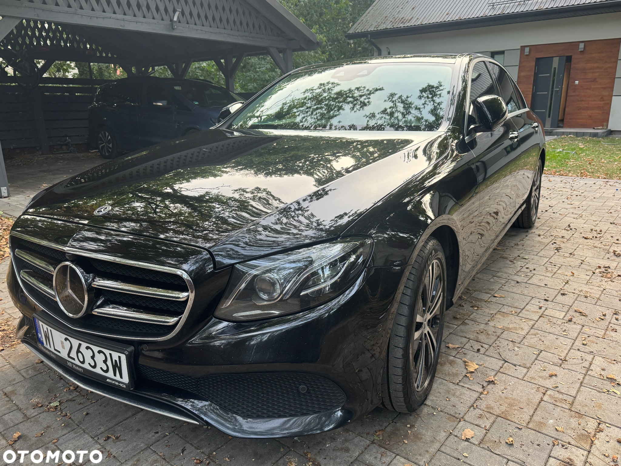 Mercedes-Benz Klasa E 400 d 4-Matic 9G-TRONIC - 3