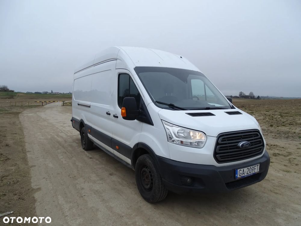 Ford Transit 350E - 2
