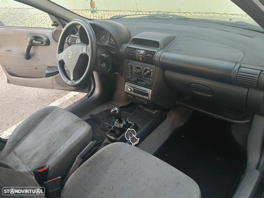 Opel Corsa 1.5 TD - 7