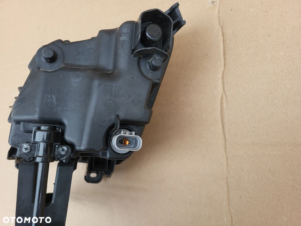 HALOGEN PRAWY DRL KIA OPTIMA HYBRID 92202-4U650 - 9