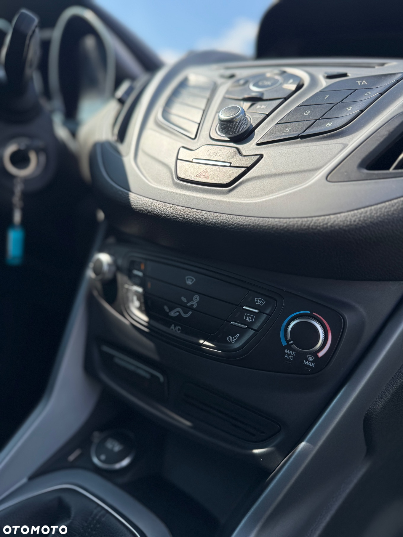 Ford B-MAX - 17