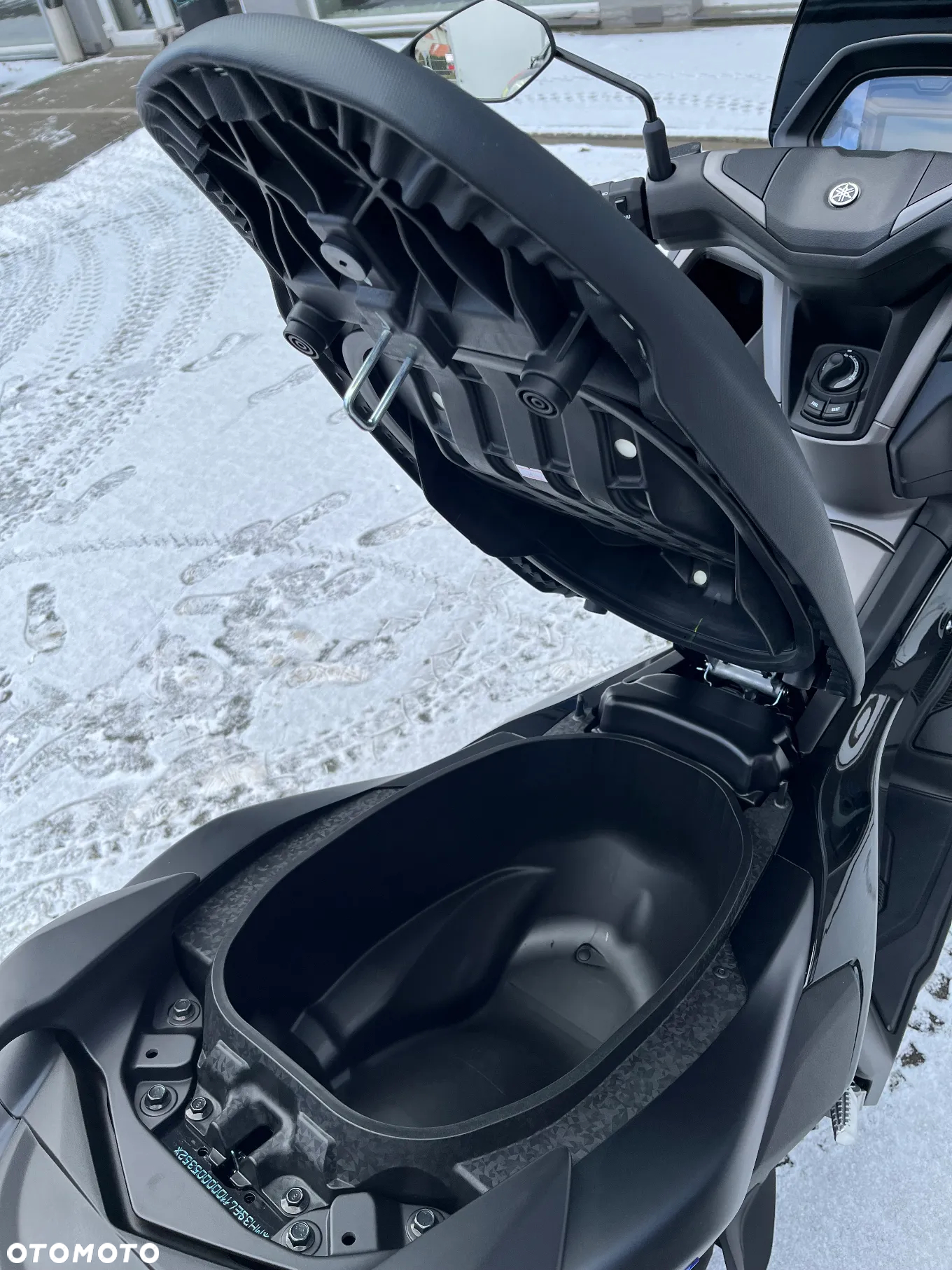 Yamaha NMAX - 14