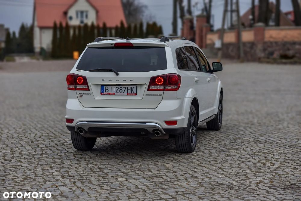 Dodge Journey - 11