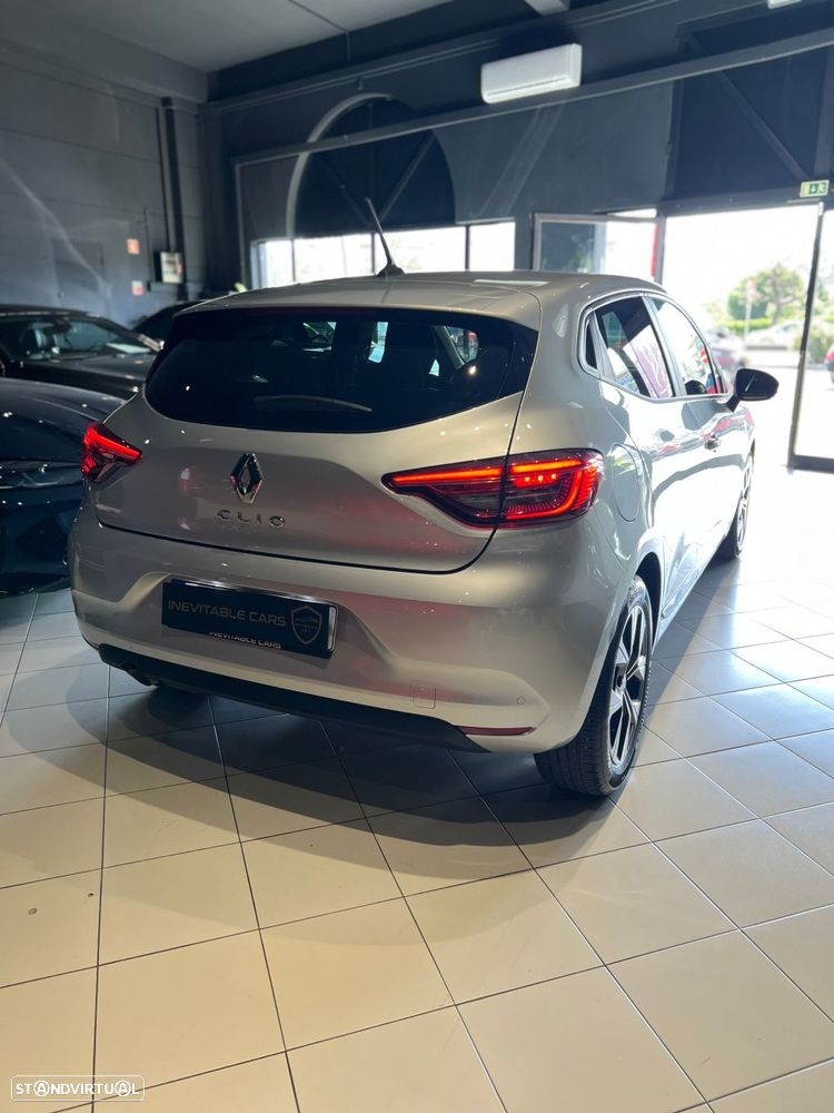 Renault Clio - 15