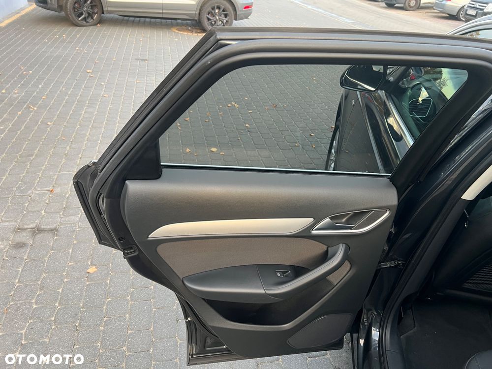 Audi Q3 - 16