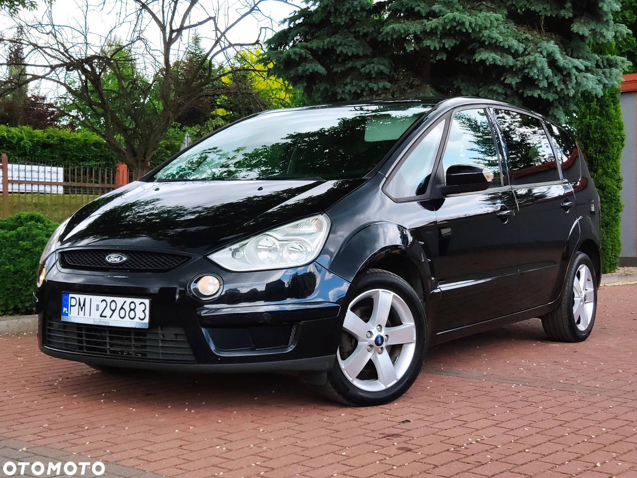 Ford S-Max - 22