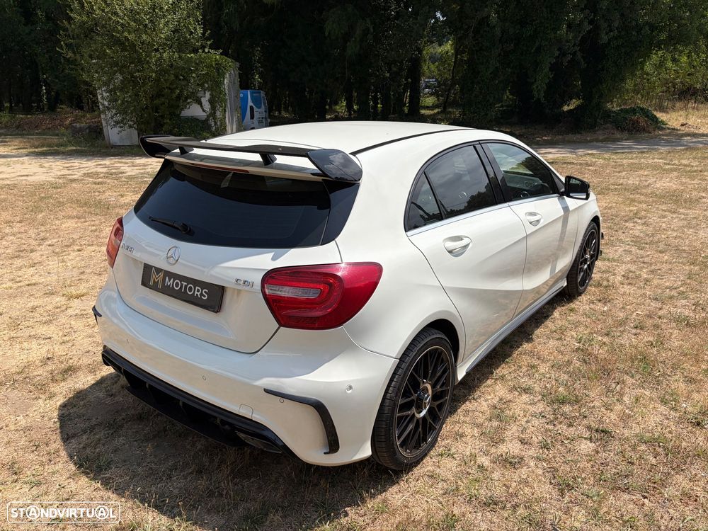 Mercedes-Benz A 180 CDI AMG Line - 34