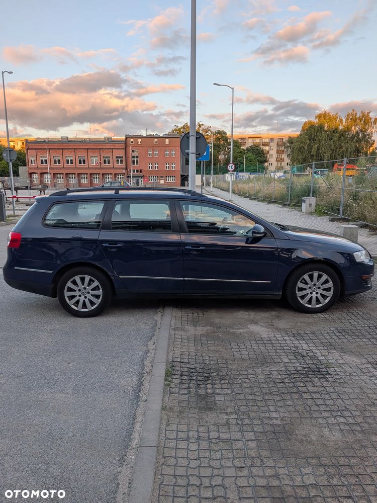 Volkswagen Passat 1.9 TDI Comfortline - 3