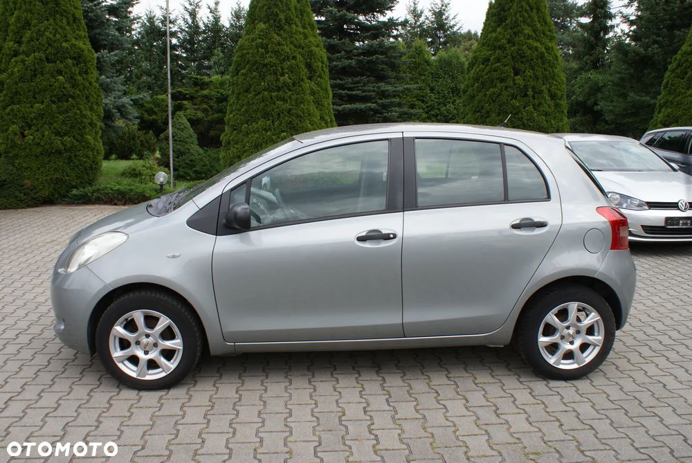 Toyota Yaris - 3