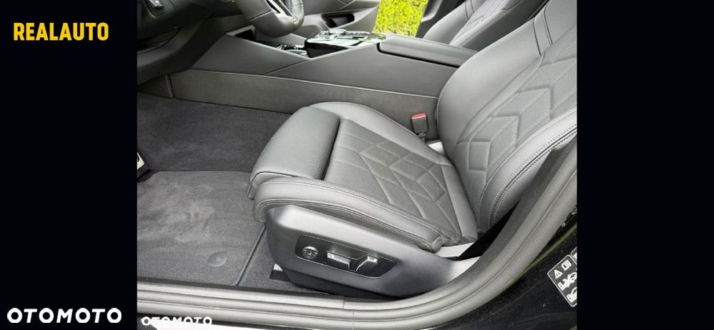 BMW Seria 5 - 28
