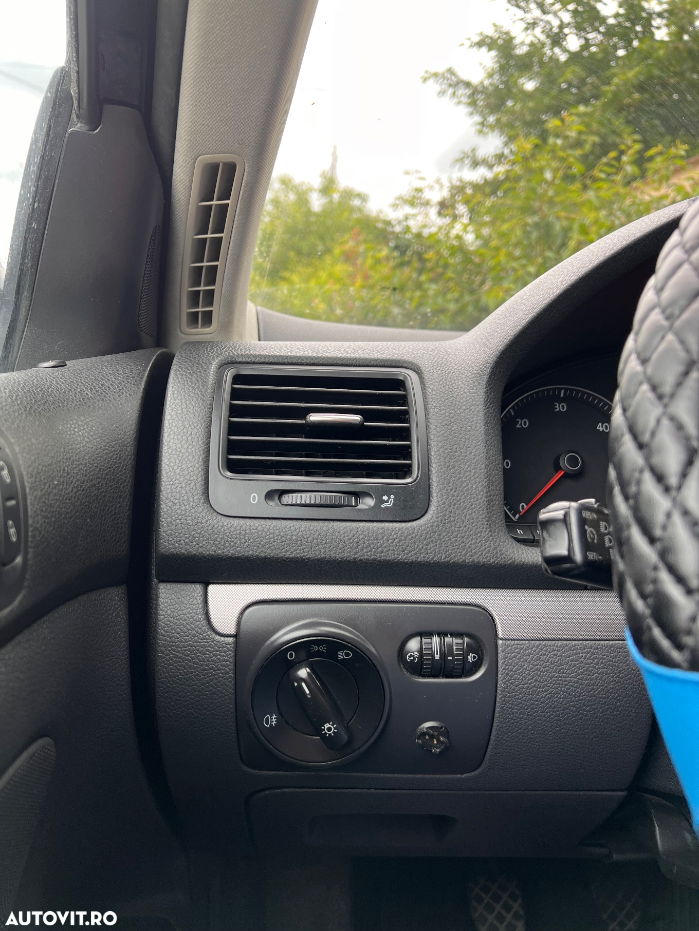 Volkswagen Golf 1.9 TDI Comfortline - 12
