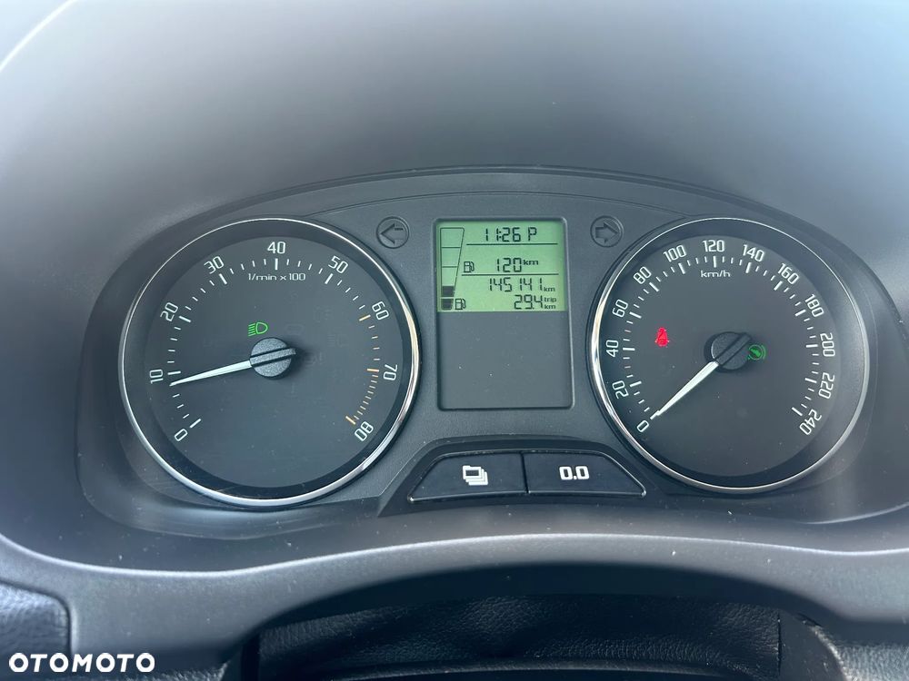 Skoda Roomster 1.2 TSI DSG Ambition PLUS EDITION - 26