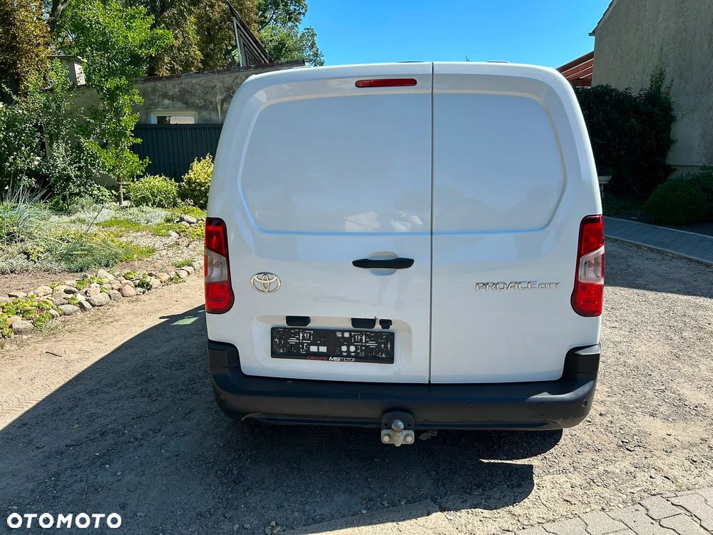 Toyota ProAce CITY - 7