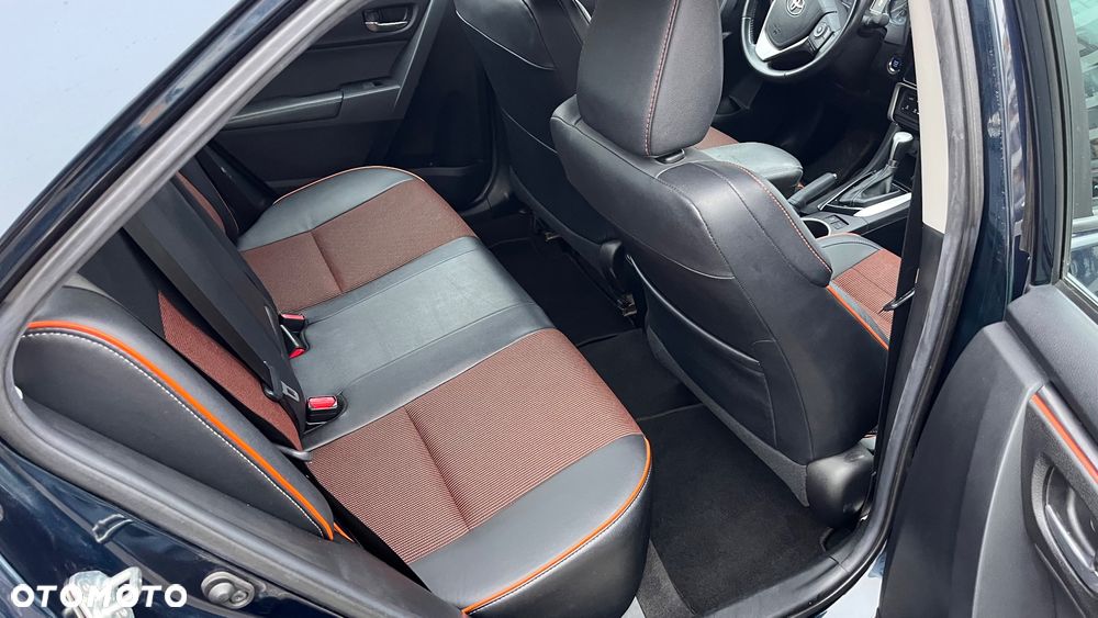 Toyota Corolla - 7