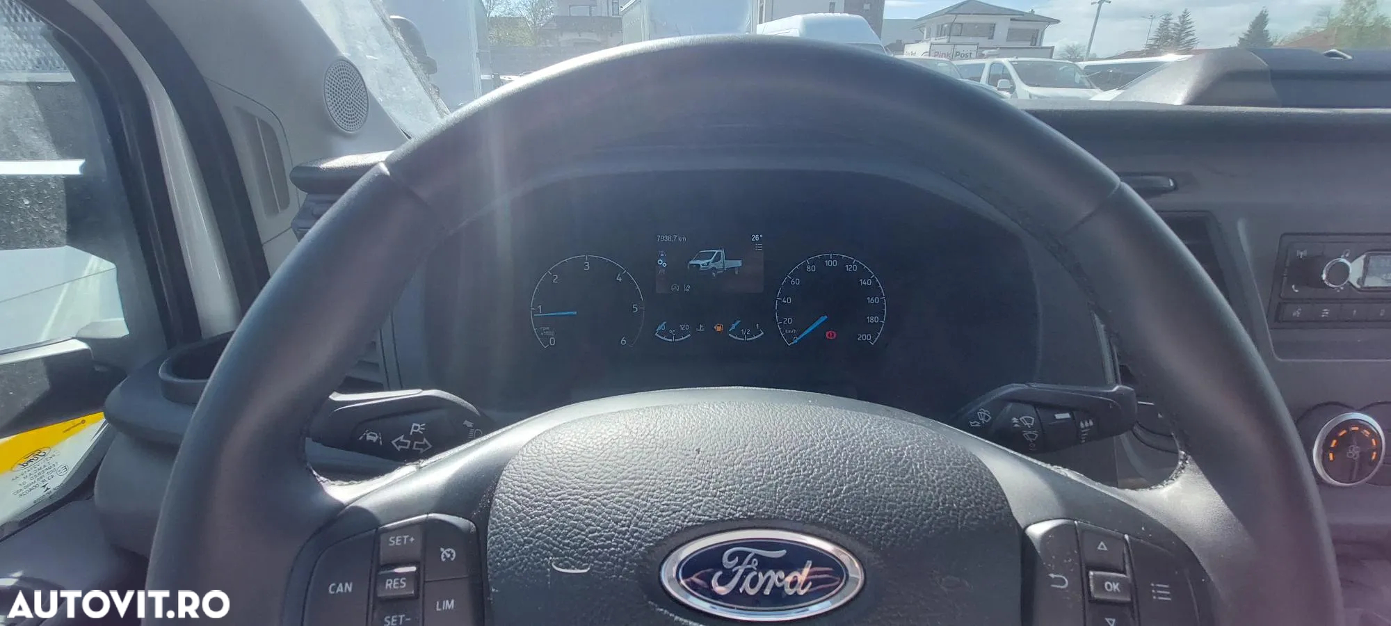 Ford Transit - 9