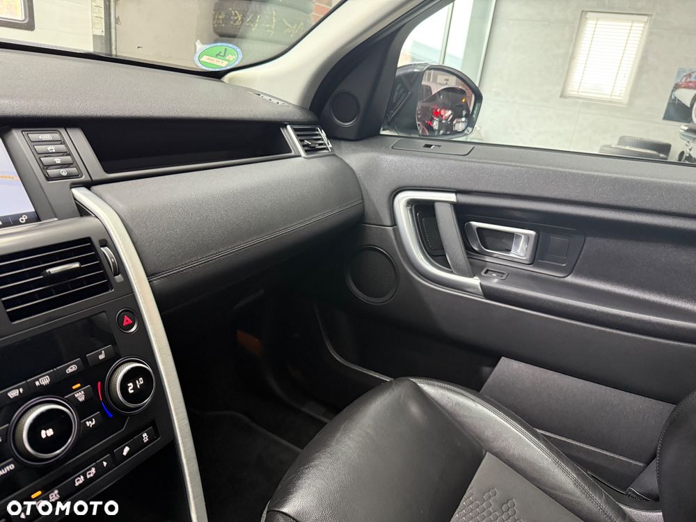 Land Rover Discovery Sport D180 - 30