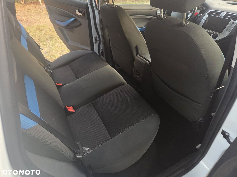 Ford Kuga 2.5 Trend - 38