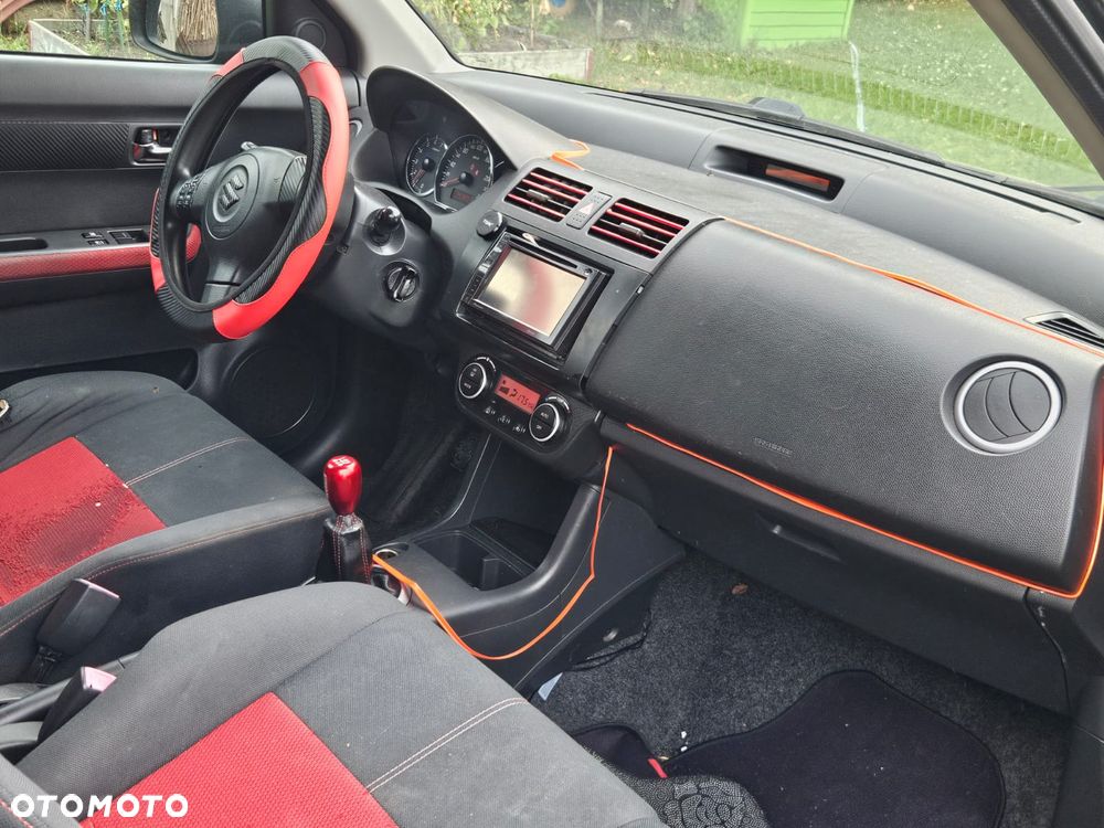 Suzuki Swift 1.6 Sport - 18