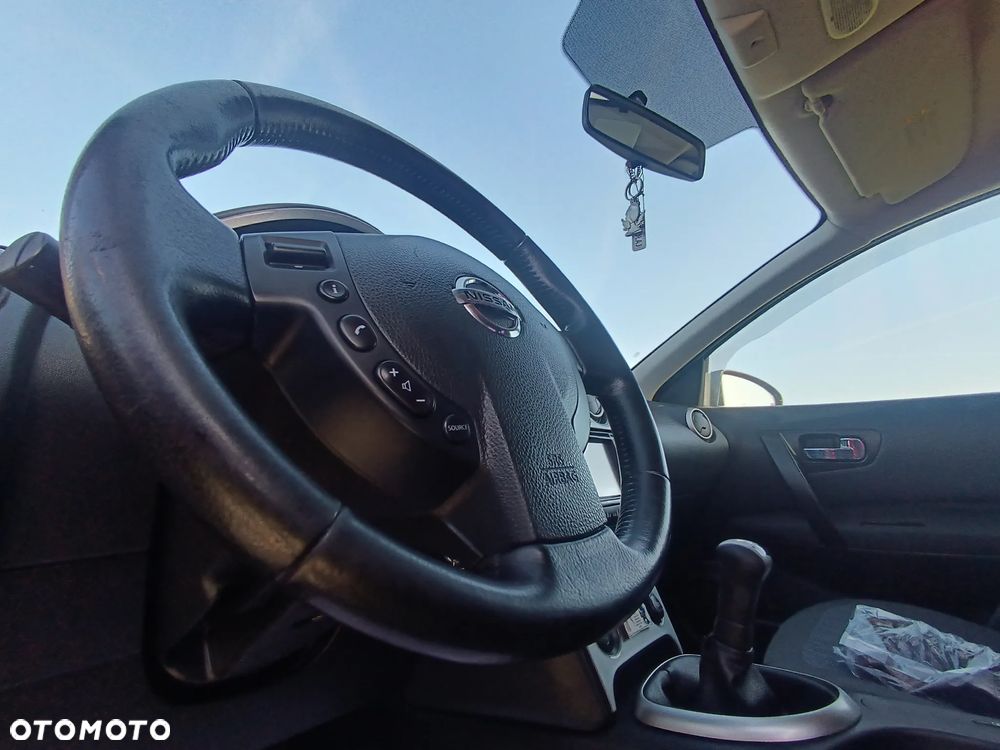 Nissan Qashqai 1.6 Acenta - 11