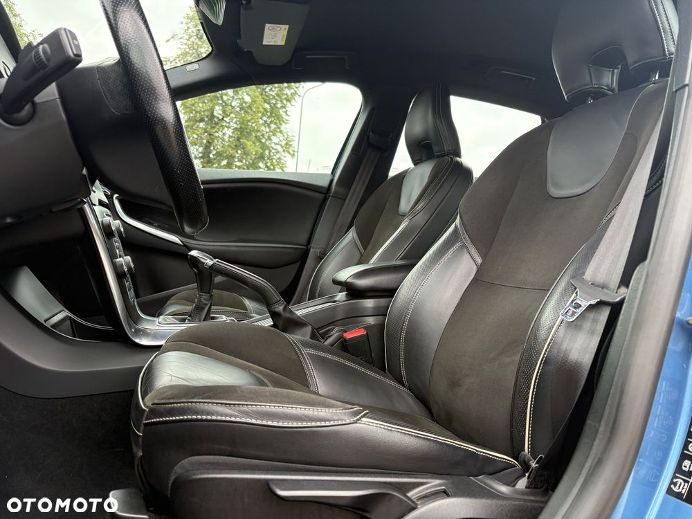 Volvo V40 D2 RDesign - 18