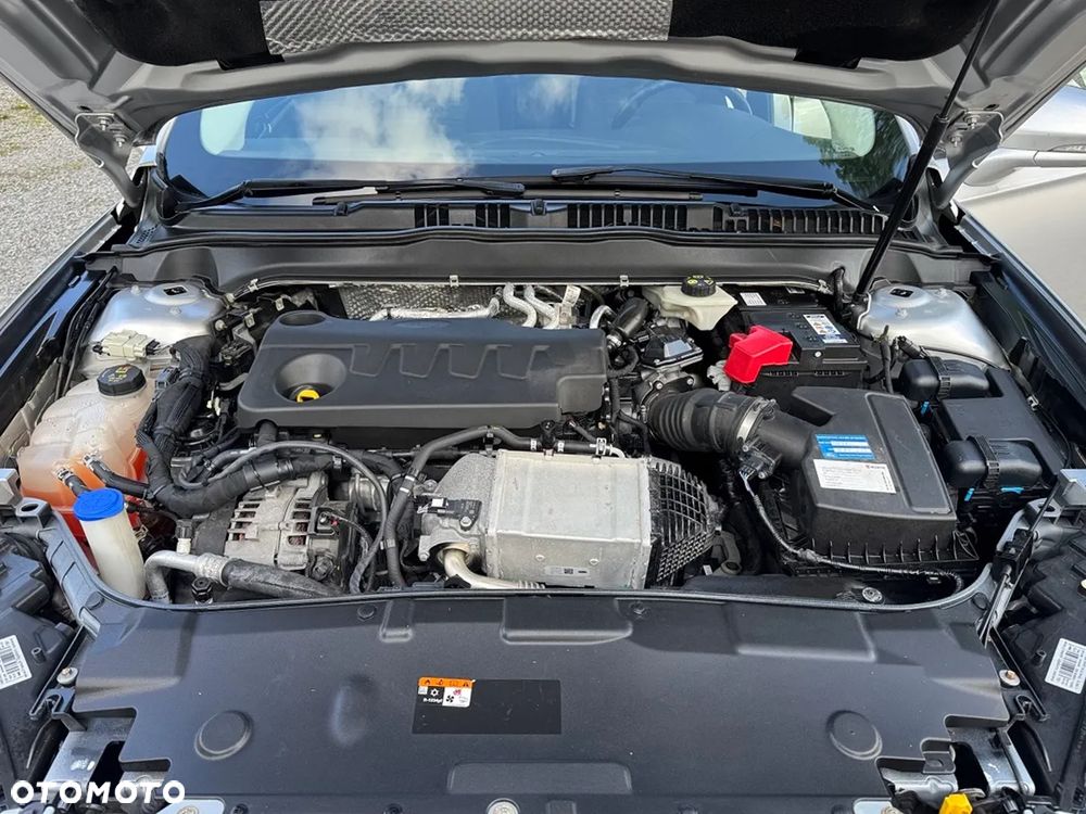 Ford Mondeo - 37
