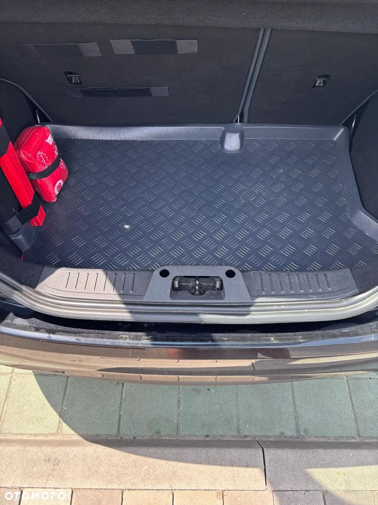 Ford Fiesta - 8