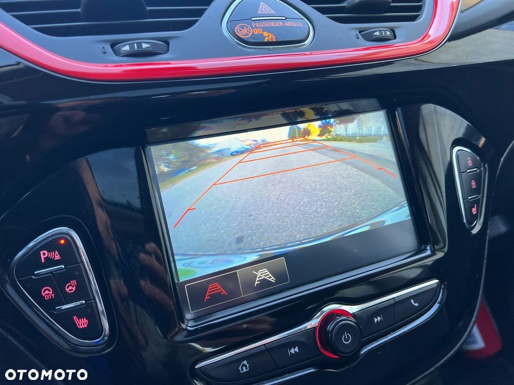 Opel Corsa 1.2 Cosmo - 23