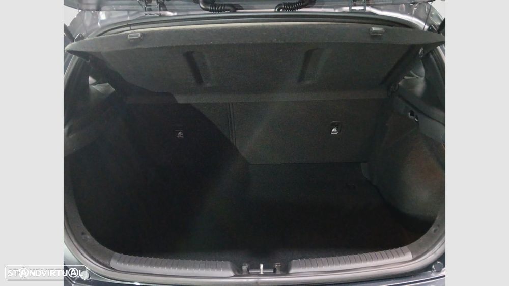 Hyundai i30 1.0 T-GDI Style Plus — fotografia 17