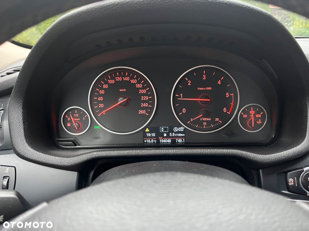 BMW X3 18d sDrive - 13