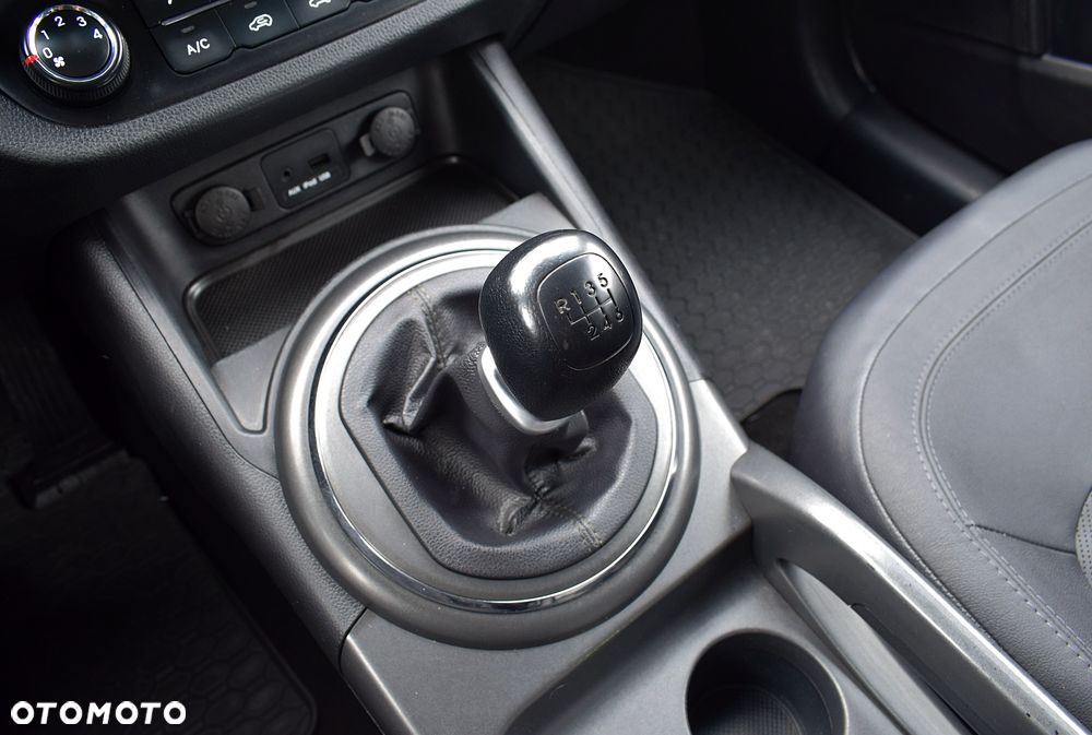Kia Sportage - 15