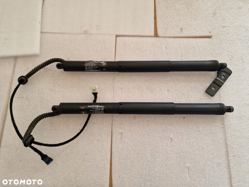 Siłowniki Klapy Bagażnika BMW X5 F15 2016 7294469 7361878