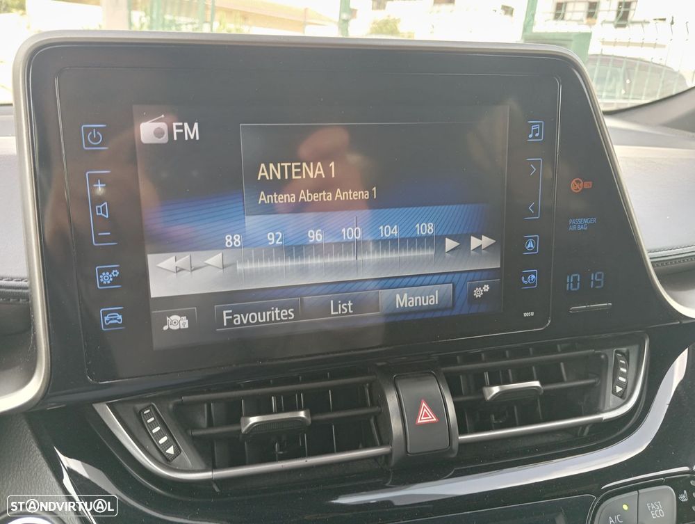 Toyota C-HR 1.8 Hybrid Exclusive - 12