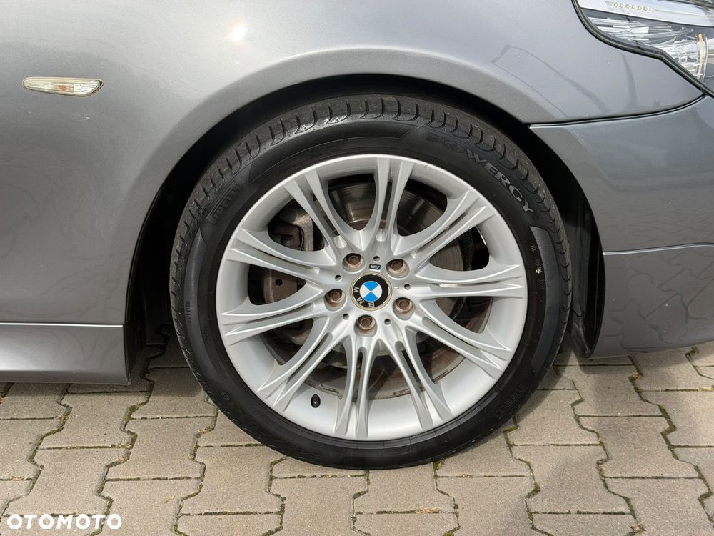 BMW Seria 5 520d Special Edition - 37