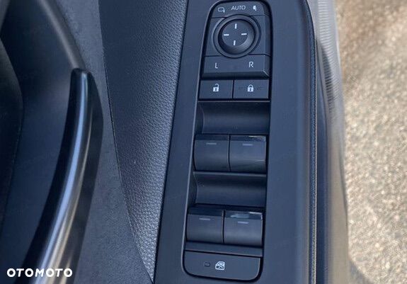 Toyota C-HR 1.8 Hybrid Executive - 9