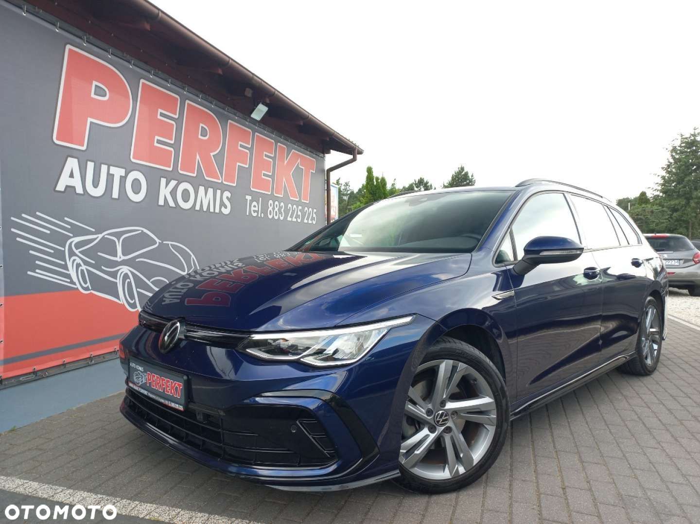 Volkswagen Golf - 1