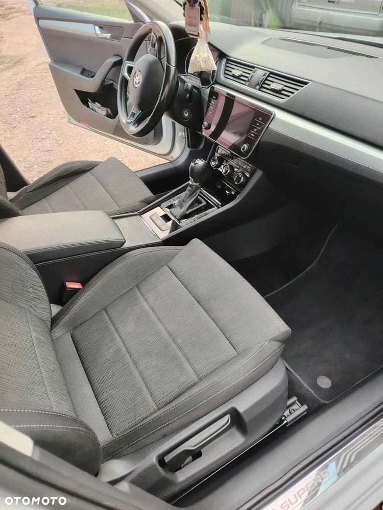 Skoda Superb 2.0 TDI Active DSG7 - 10