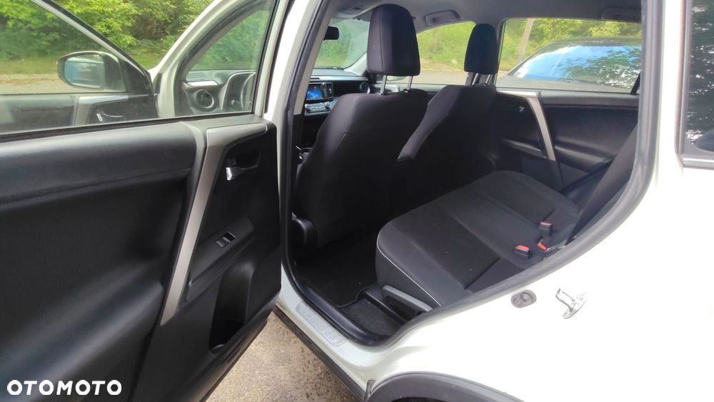 Toyota RAV4 - 14