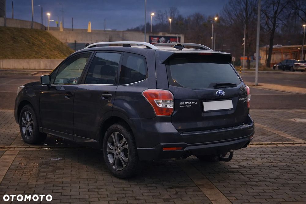 Subaru Forester 2.0 XT Comfort Lineartronic - 2