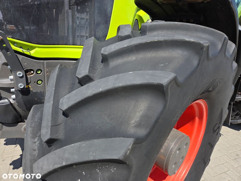 Claas Axion 850 - 10