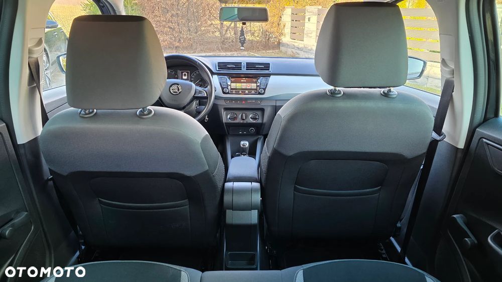 Skoda Fabia 1.0 Ambition - 11