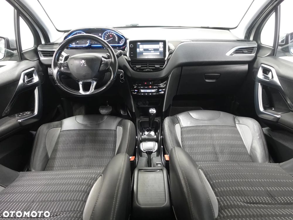 Peugeot 2008 e-HDi FAP 92 ETG6 STOP & START Allure - 29
